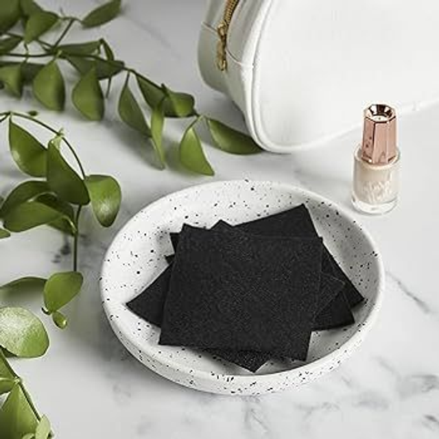 Reusable Nail Varnish Removal Pads, Pack of 4.