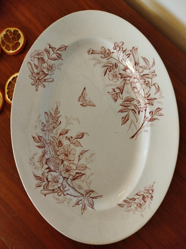 Plat ovale Terre de Fer Badonviller 