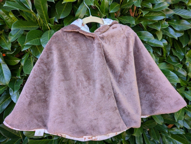 Cape ourson enfant