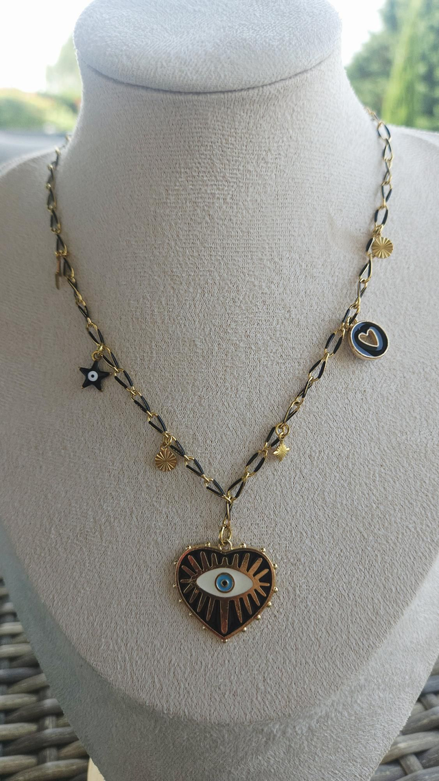 Collier charms 