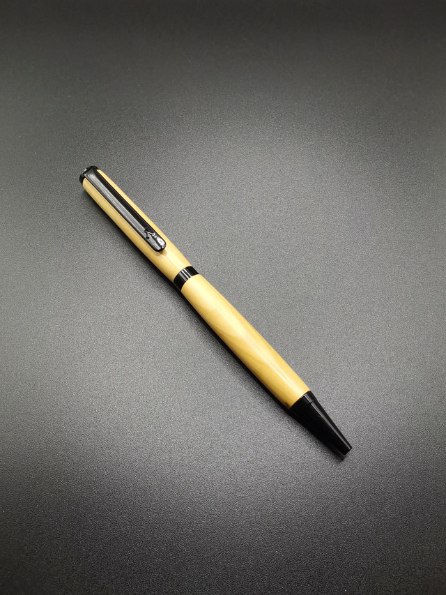 Stylo en bois de Buis