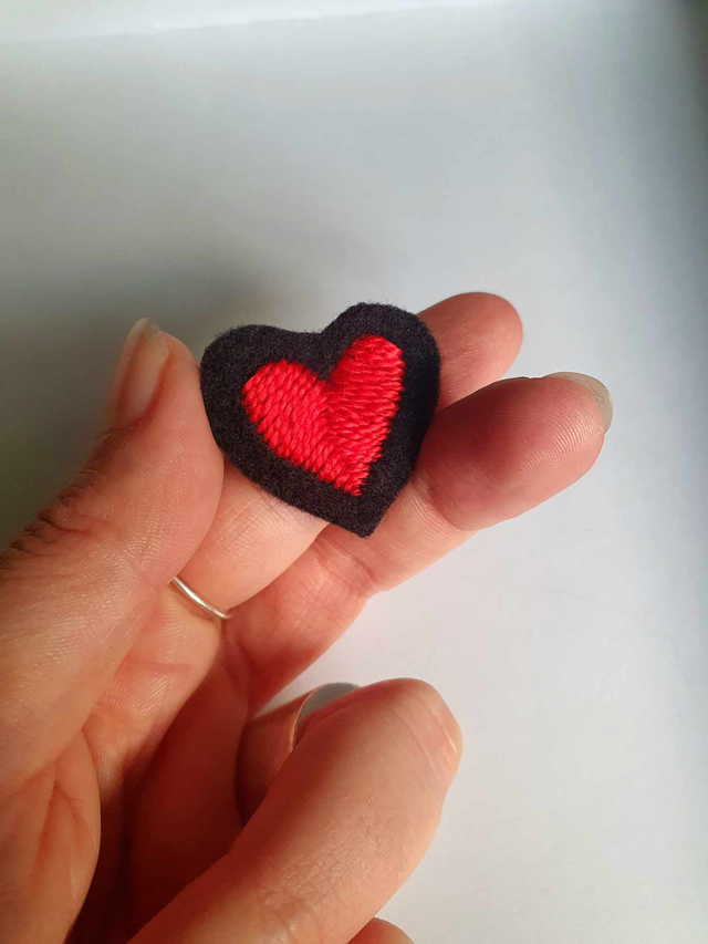 Broche coeur