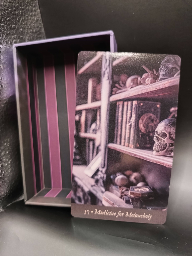 Ominous Oracle: a spooky deck for the Halloween season * by Lida Pavlova & Khvost