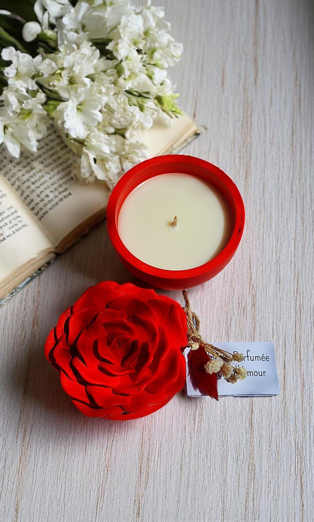 🕯️Bougie Parfumée Fleurs Rouge
