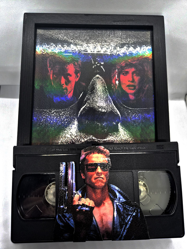 Cadre en bois avec cassette - Terminator