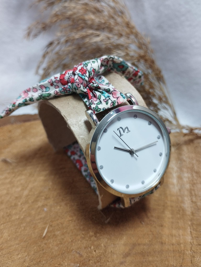 Montre avec bracelet en tissu - Liberty rouge