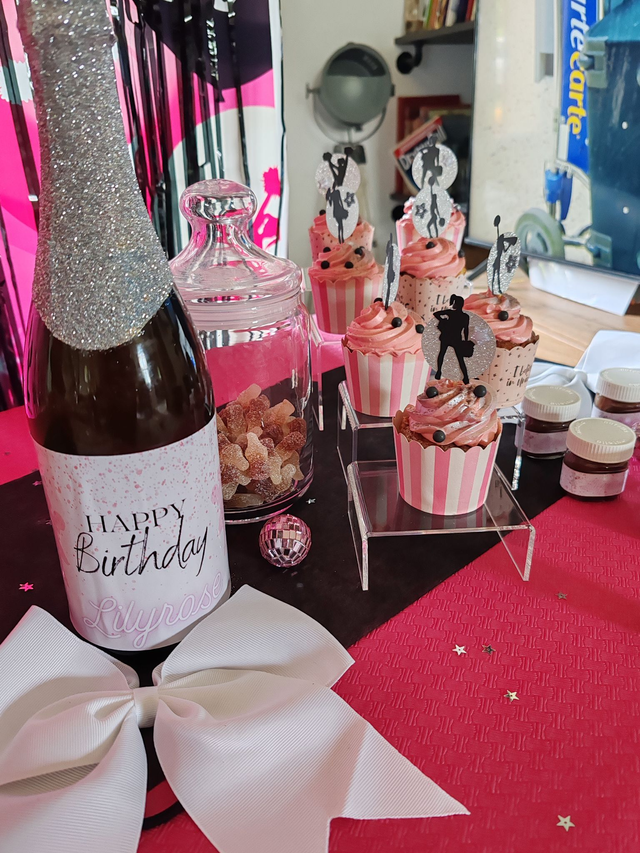 Etiquette de champagne/champomy/vin