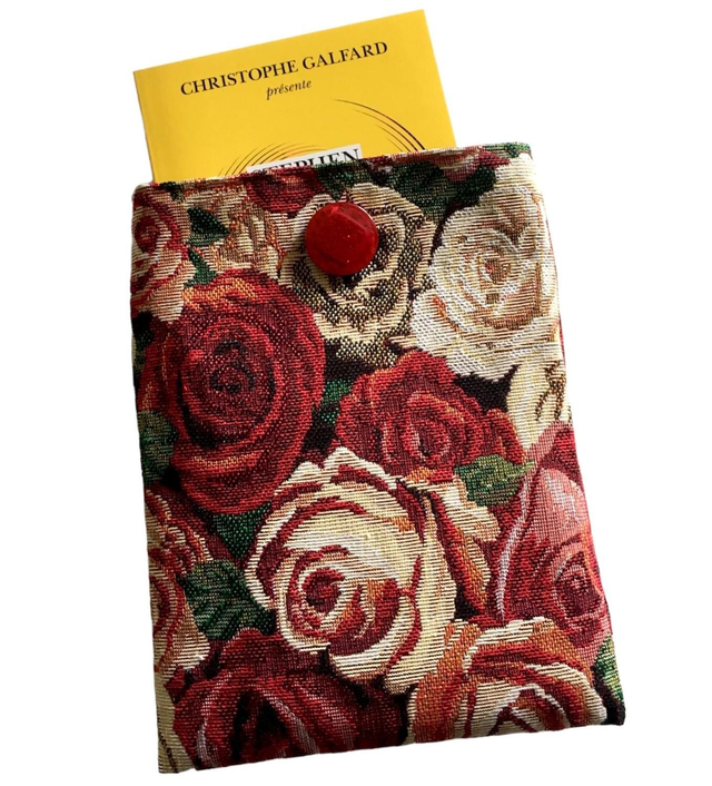 Étui à livre Jacquard Gobelin "Roses" 