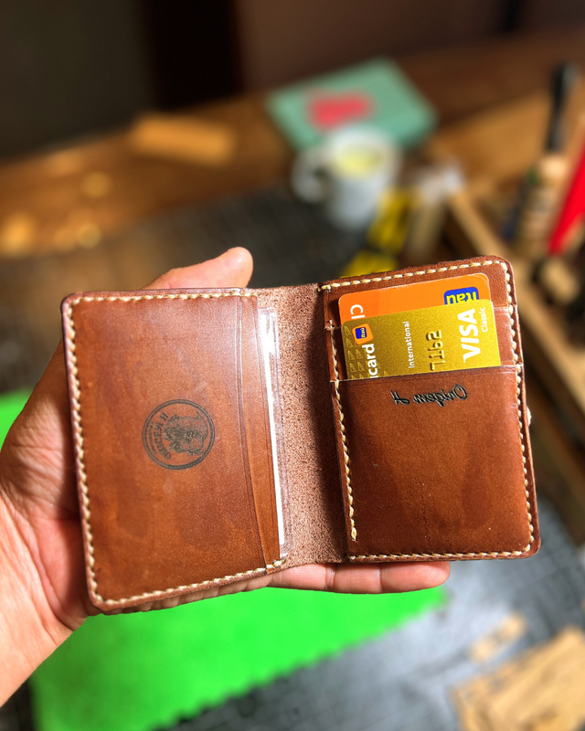 Carteira de Couro Slim Mini Odense