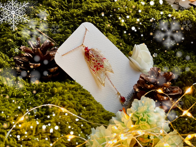 Petite fée des neiges d’or 