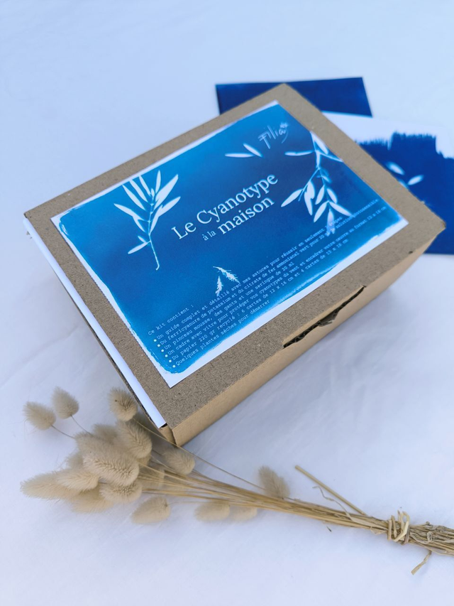 Kit "Le cyanotype à la maison" à partir de 6 ans