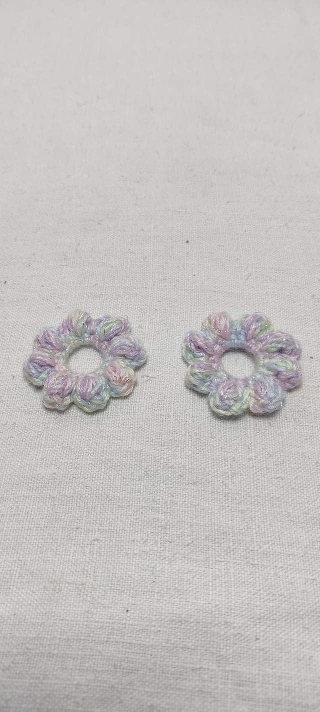 Duo Fleurs Pampilles Pomponettes Arc En Ciel Pastel