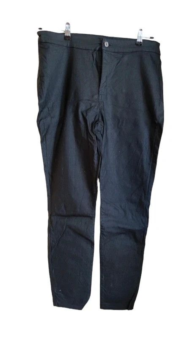 Pantalon T48   BONPRIX