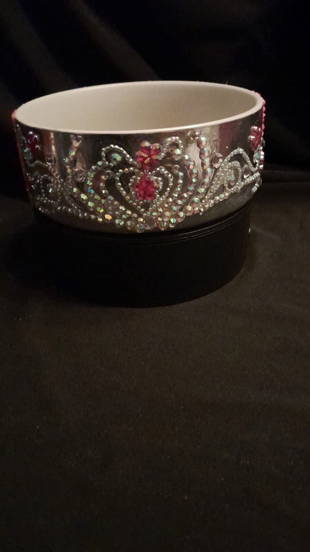 (Your Pets Name) PRINCESS Theme CUSTOM PET NAME Decorated &amp; Designed White Pet Bowl PRE-ORDER
