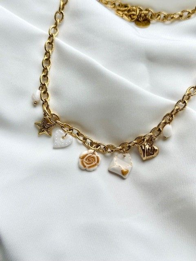 Collier à thème : « Amour »