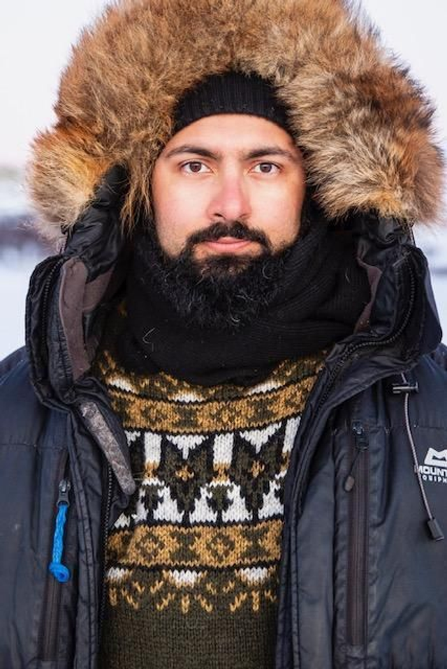 Arctic Summer Sweater Kit - Col 05 (Olive Green Vidde, Varde, Luna) - Wool &amp; Pattern - Linka Neumann