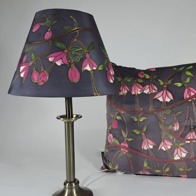 Fuchsia medium cone shade      