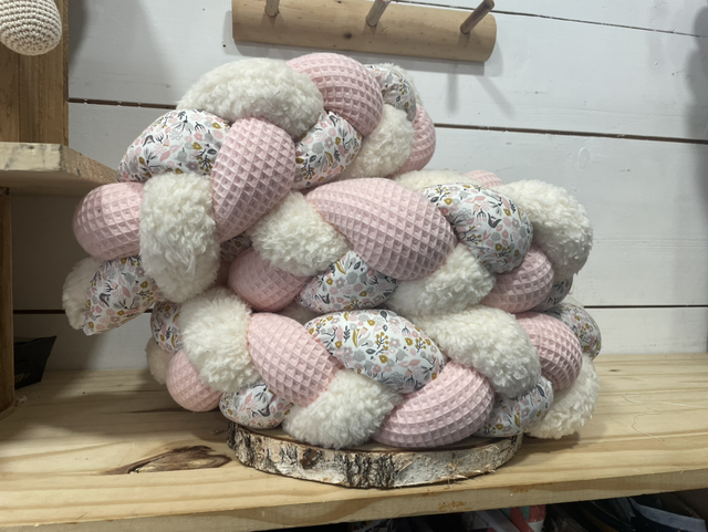 Tresse de lit tons fleuri rose écru 