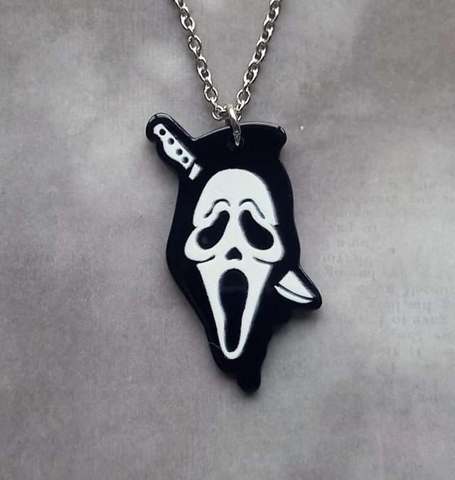 Scream Mask Acrylic Necklace 