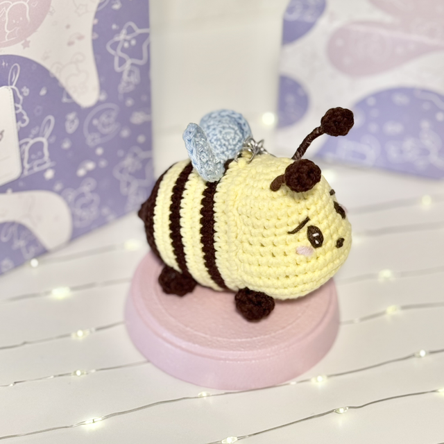Bee Bag Charm