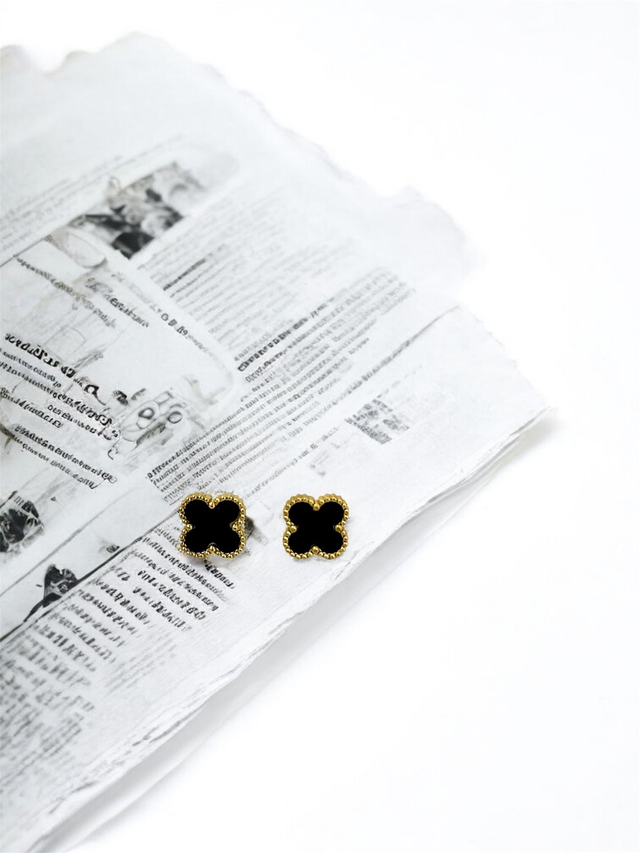 Γυναικεία Σκουλαρίκια ~Λουλουδάκια~