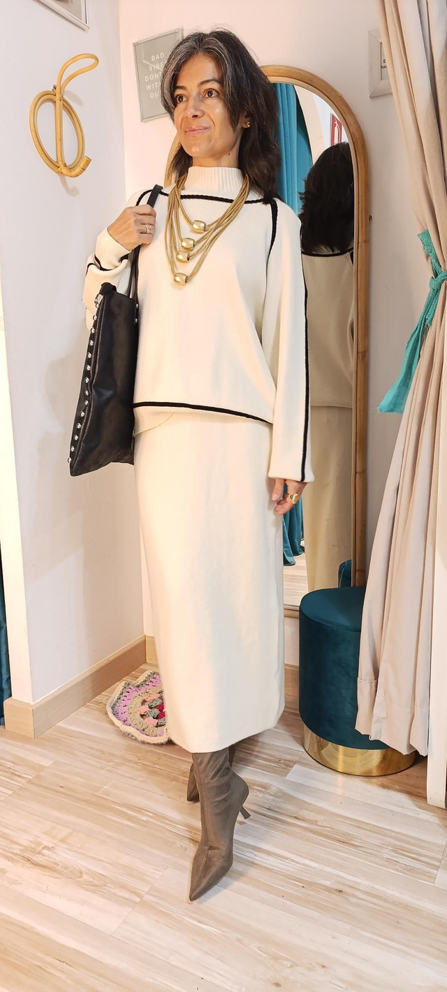 Conjunto jersey y falda punto