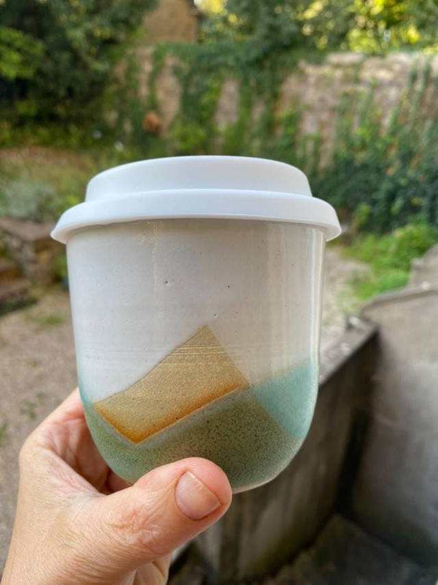 Tasse en céramique "à emporter"