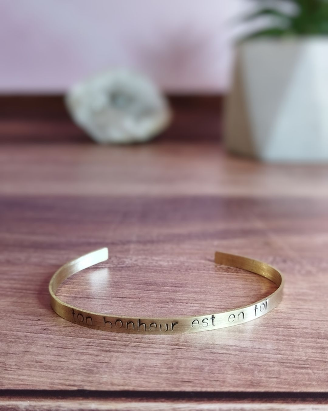 Bracelet mantra "Le bonheur est en toi"