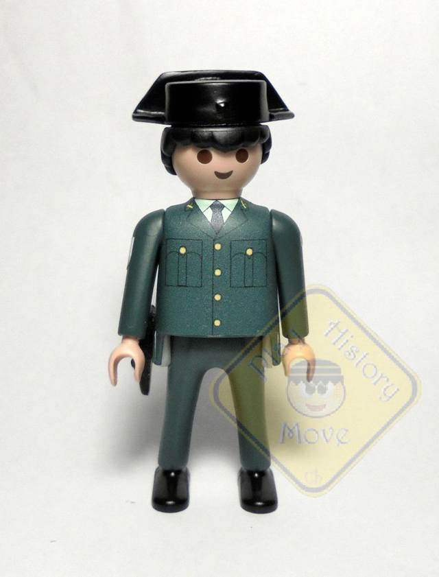 Guardia Civil uniforme de diario