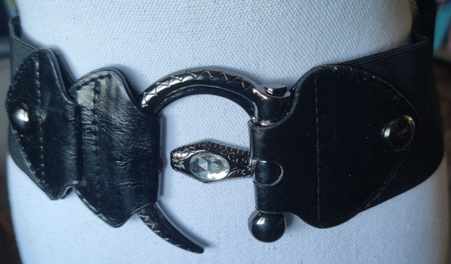 Ceinture noir élastique boucle lune 75 cm 