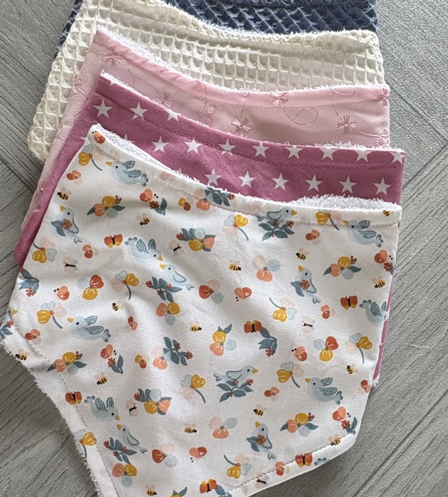 Five Pack Classic Style Bamboo Bibs 