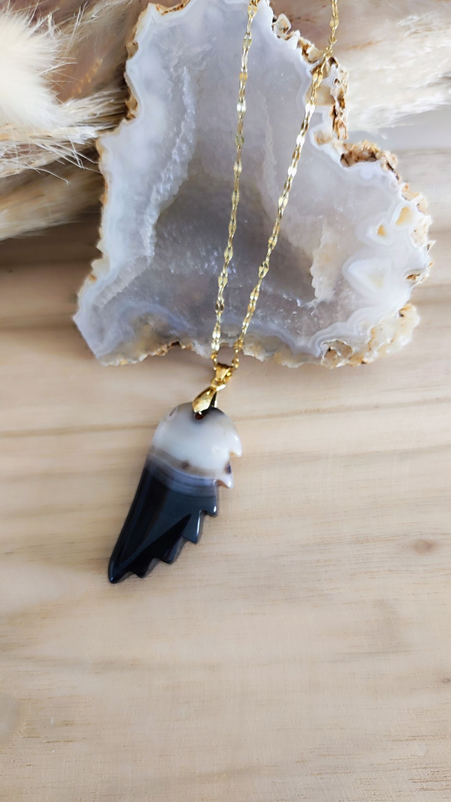 Pendentif "Aile" Agate de Botswana noire