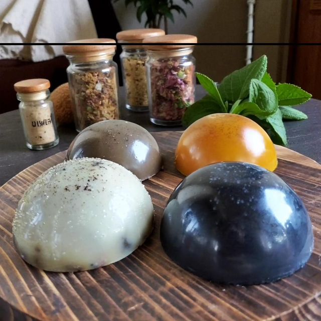 Yrtti saippuat / Herbal soaps