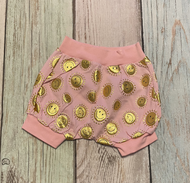 Sommershort, Größe 92, Sonne Gold  