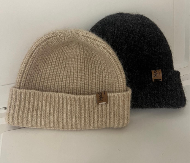 Haube Kitzstein (eingeklappt)