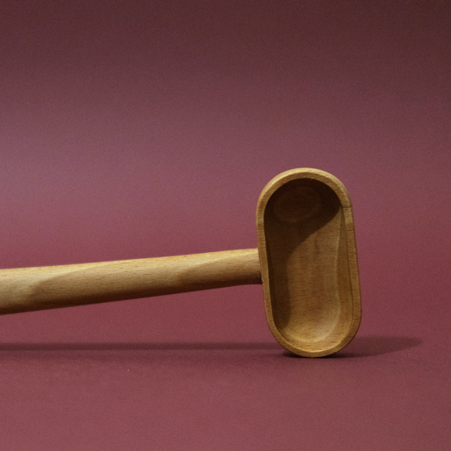 008_Cuillère de cuisine en hêtre