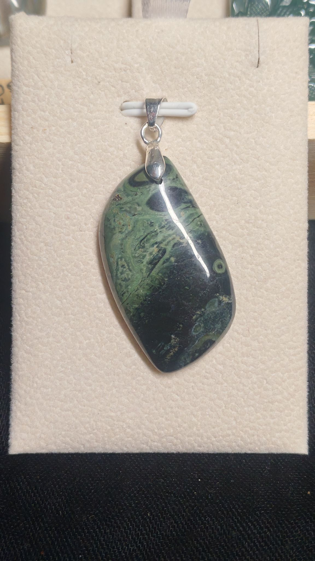 Pendentif jaspe Kambaba, bélière argent 925