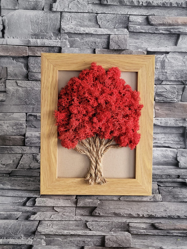 Red Moss Tree / Light Wood Frame /