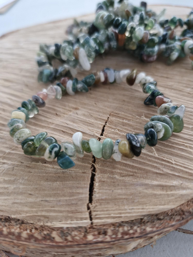 Moss Agate Chip Bracelet 