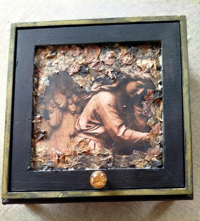 Boîte à bijoux gothique 