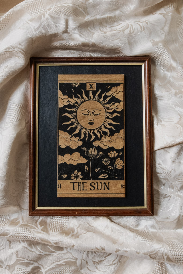 The Sun ☀️ Cadre revalorisé