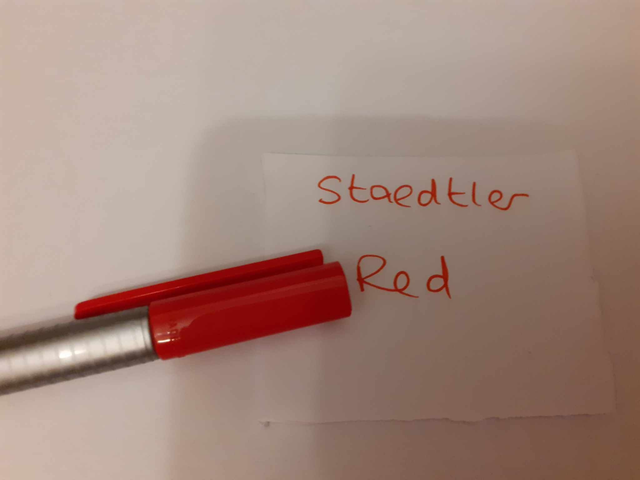 Zelebs in shed CHOOSE YOUR MARKER Staedtler Fine RED