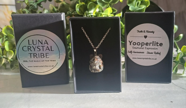 Yooperlite Nine-Tail Fox Necklace