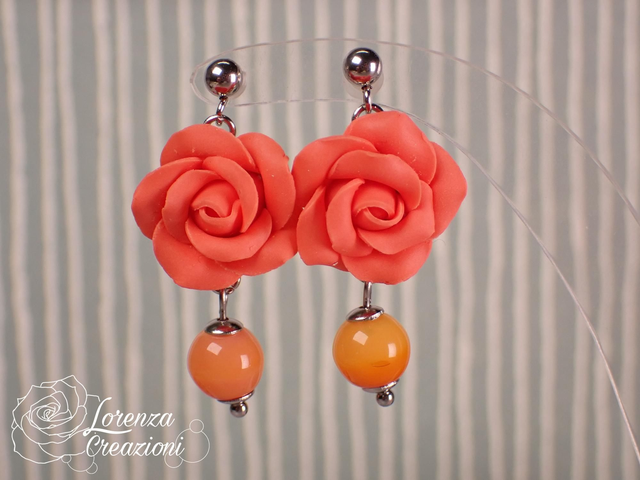 Orecchini pendenti rose corallo/flamingo con perla