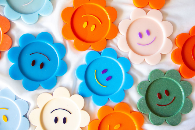 Smile Flower Coaster- THEUME