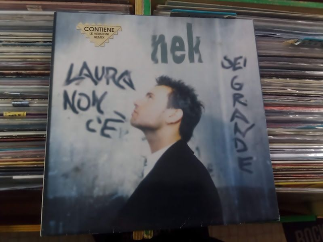Nek – Laura Non C&#039;E&#039; / Sei Grande