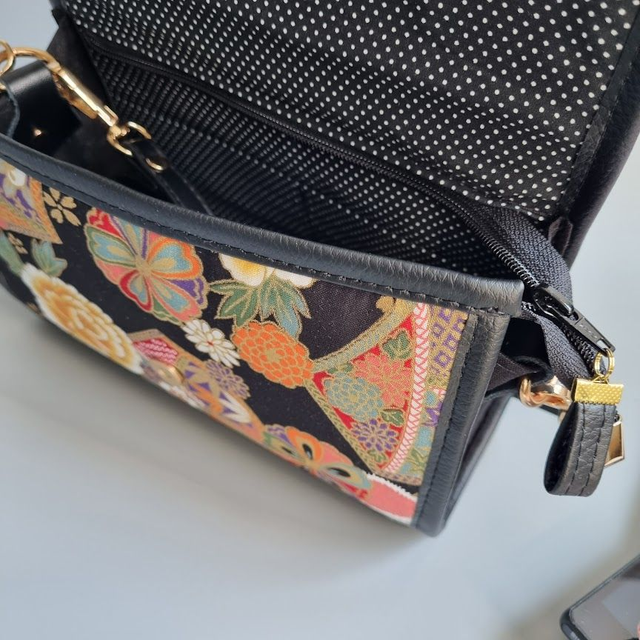 Mini-sac cartable "Kana" noir doré & simili cuir noir