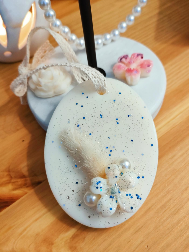 Suspension &quot;Beautiful Life&quot;