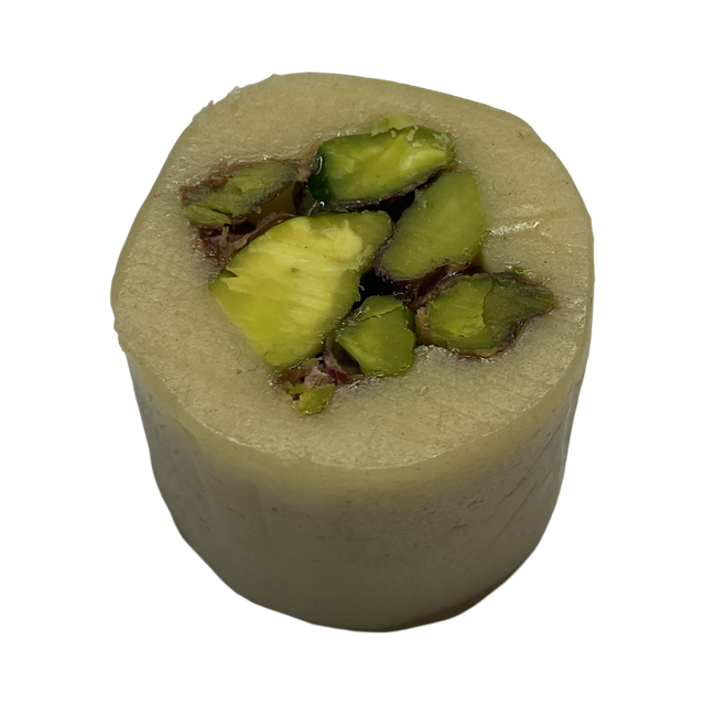 Klassischer marzipan mabruma mit pistazien