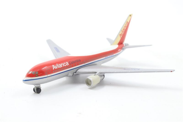 Boeing 767-200ER Avianca 502863